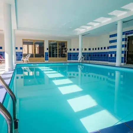 Duplex Familial - Piscine Interieure Apartment *